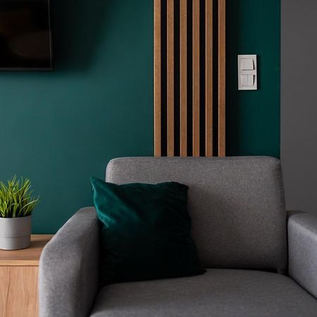Apartmán Uroczy Apartament Obok Sky Towera Vratislav Exteriér fotografie